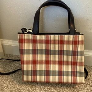 Vintage adorable summer purse.